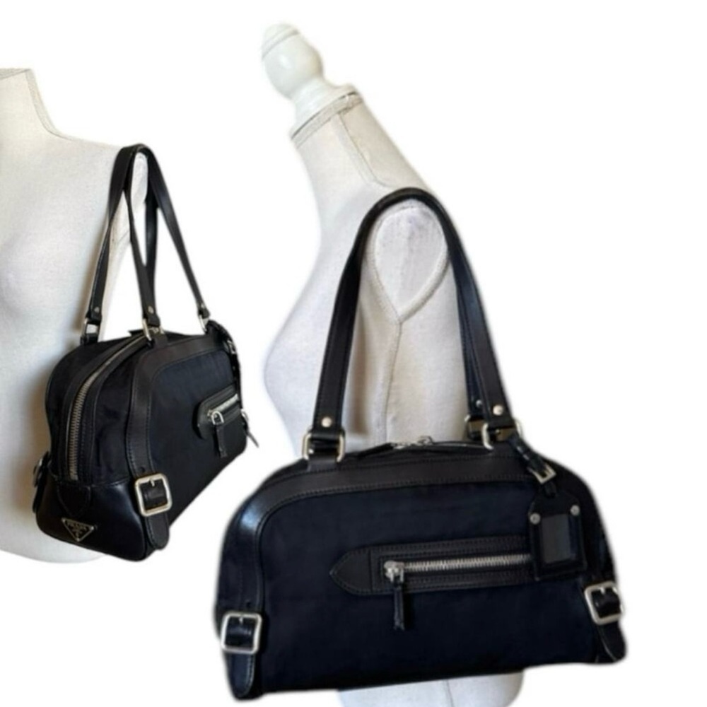 Prada Bauletto Black Nylon Leather Shoulder Bag With
Authentication Card - Picture 15 of 15